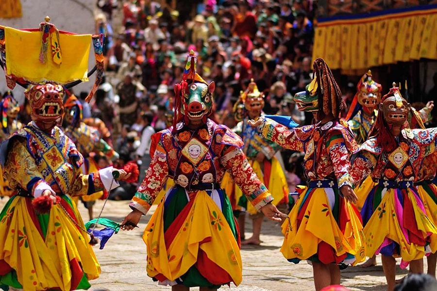 Festival Tours (9 Days / 8 Nights – Jambay Lhakhang Drup Festival)
